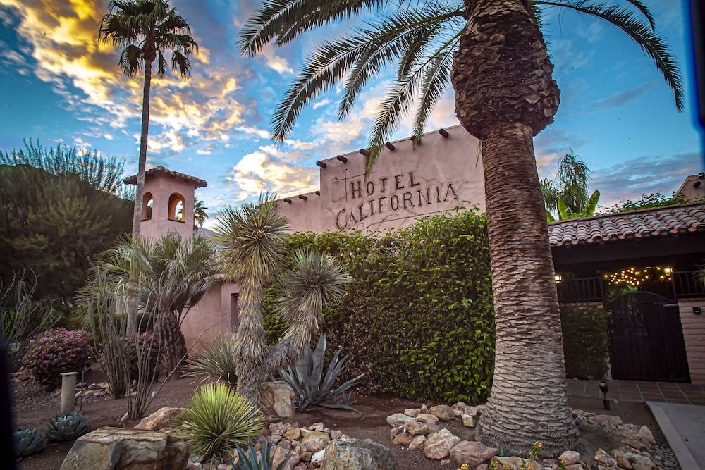 Hotel California - A Town & Desert Boutique Hotel 1