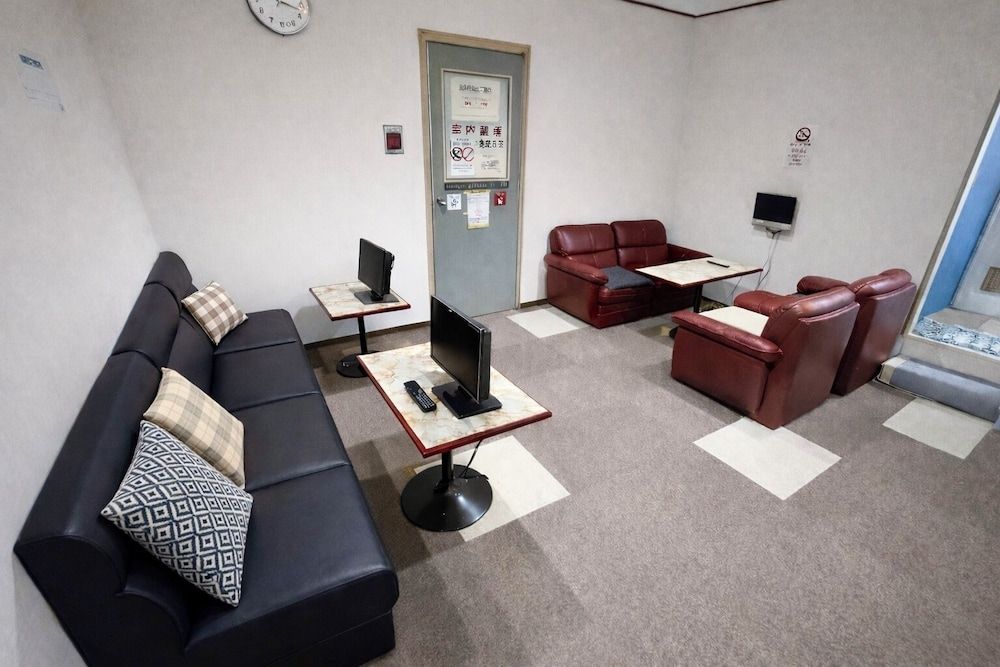 Capsule Hotel Block Room 2