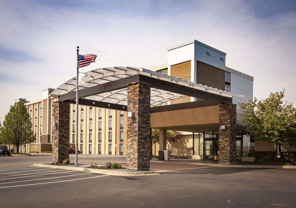 Best Western Plus Strongsville Cleveland 1