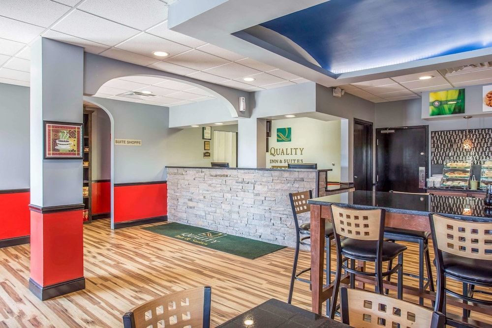 Quality Inn & Suites Aiken East 2