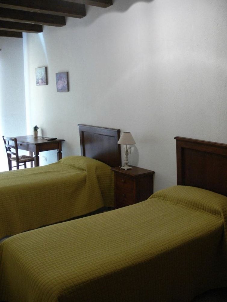 L'Antica Torre Caralis Holiday 2
