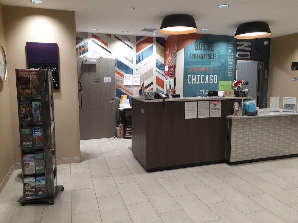 Simple Suites Boise Airport 2