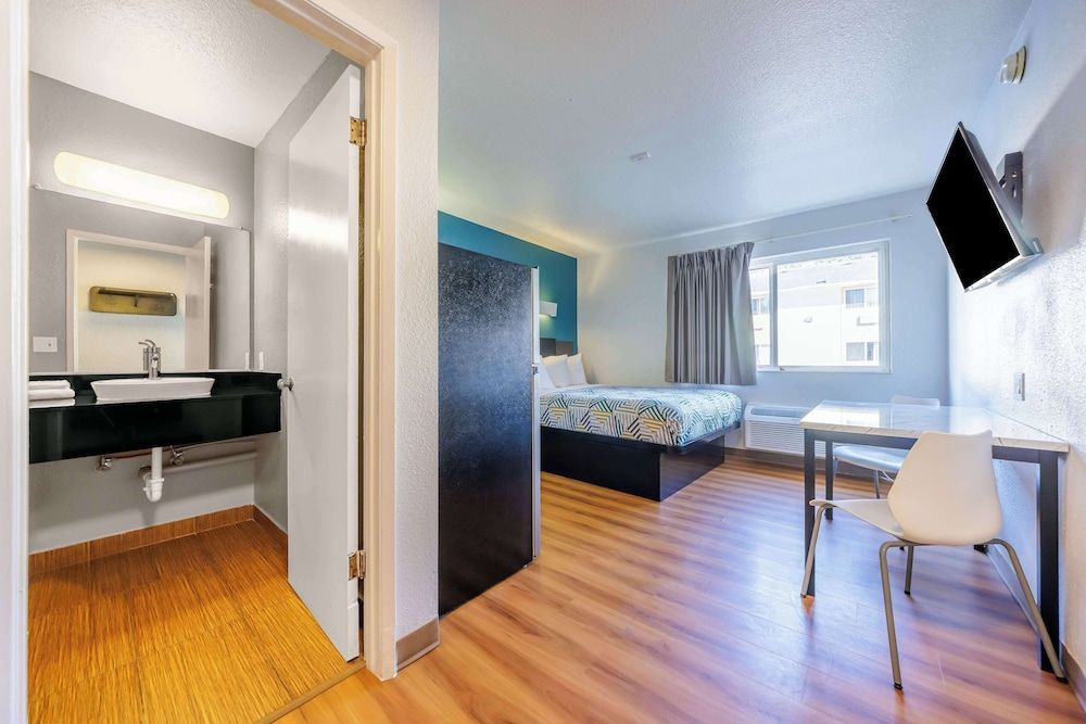 Studio 6 Seattle, WA Sea Tac Airport South 2