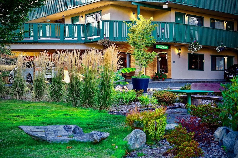 Robin Hood Inn and Suites 1