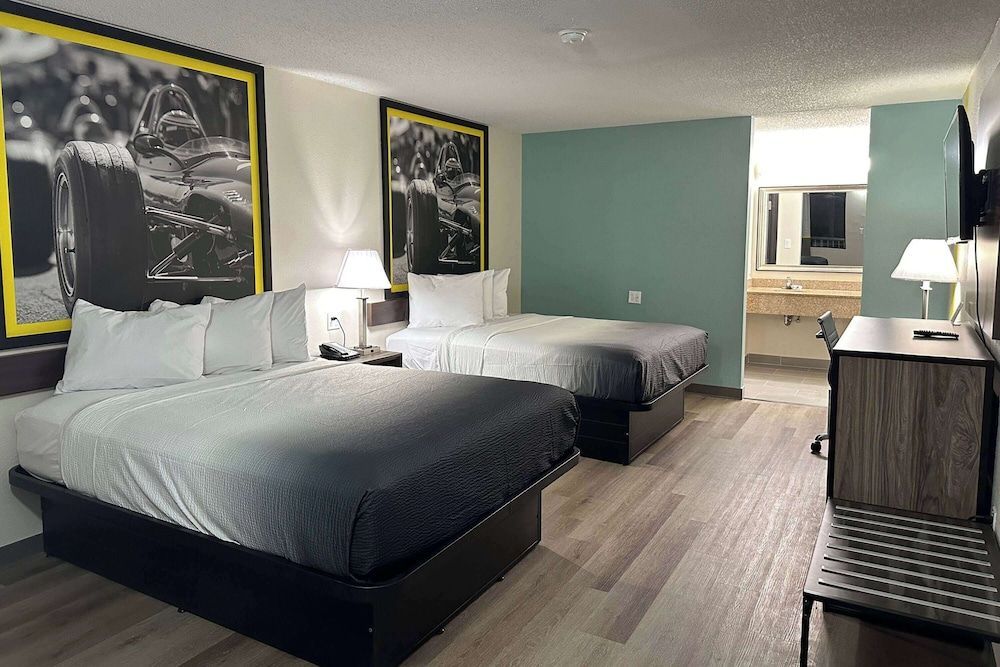 Super 8 by Wyndham Kannapolis 1