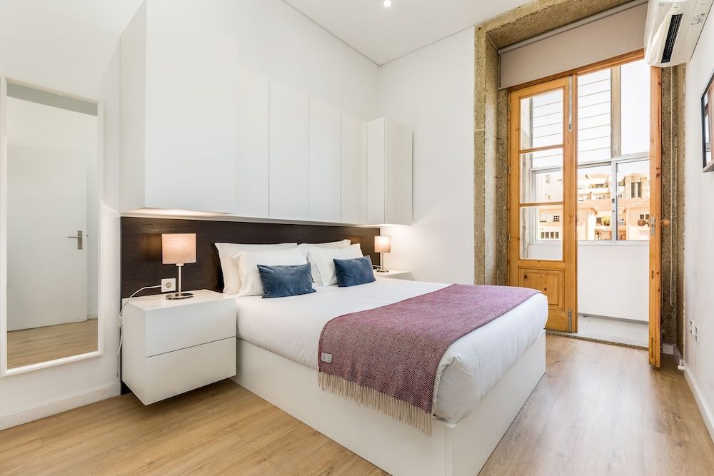 Apartment Bolhao Market by Sweet Porto 1
