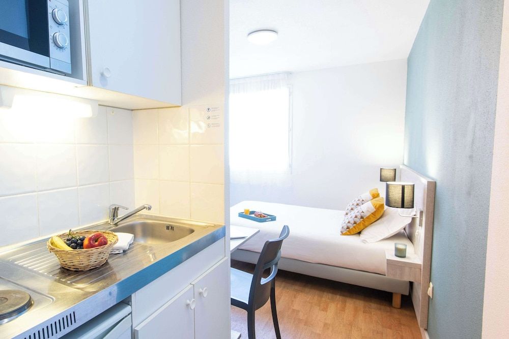 Comfort Aparthotel Aix Le Tholonet 2