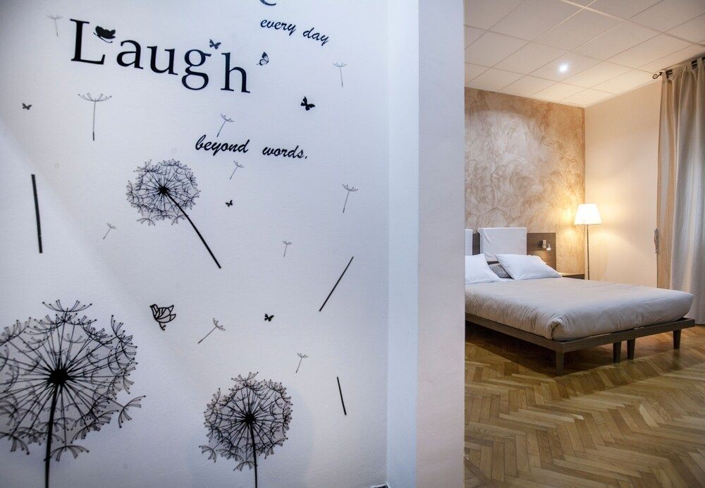VITTORIA ROOMS GuestHouse - the Original since 2015 1