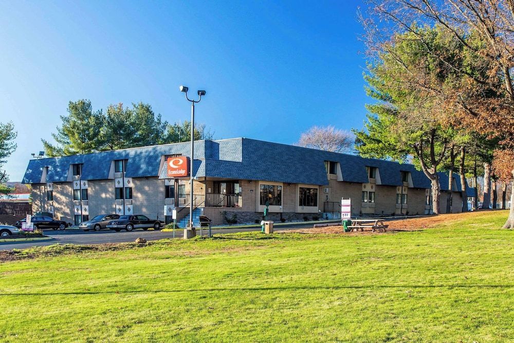 Econo Lodge Milldale - Southington 1