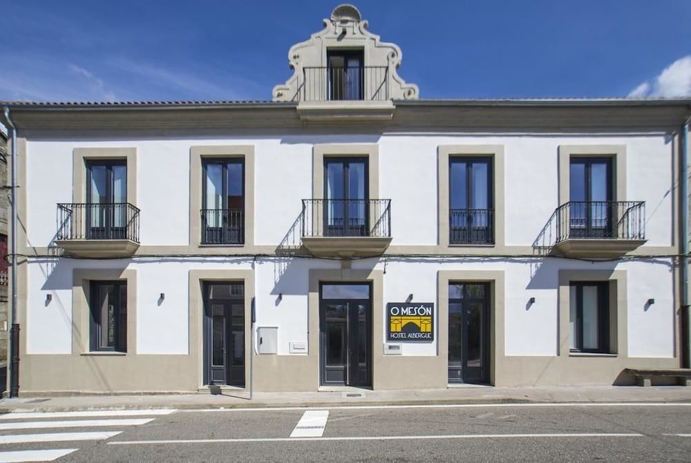 Hostel Albergue O Mesón 1
