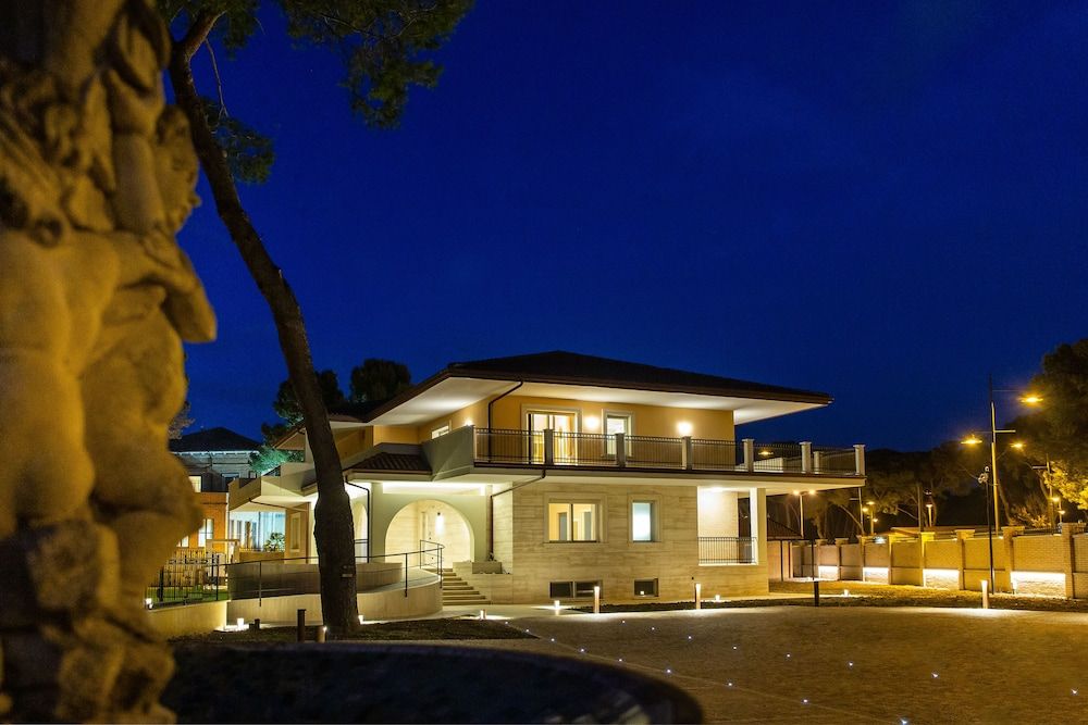 Aurum Suites 1