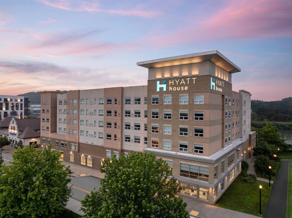 Hyatt House Pittsburgh-South Side 1