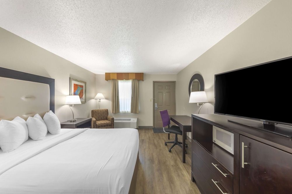 Best Western Athens Inn 1