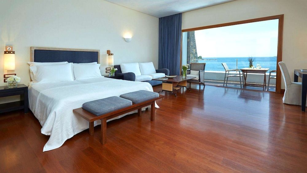 Grand Resort Lagonissi 2