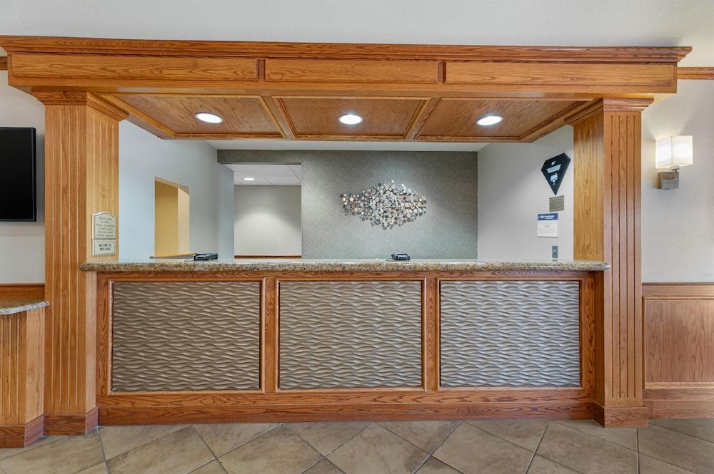 Best Western Plus Capital Inn 2