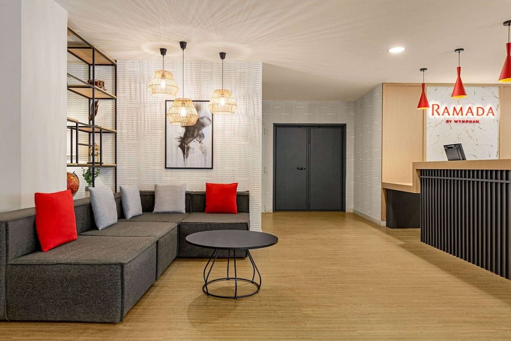 Ramada by Wyndham Madrid Tres Cantos 2