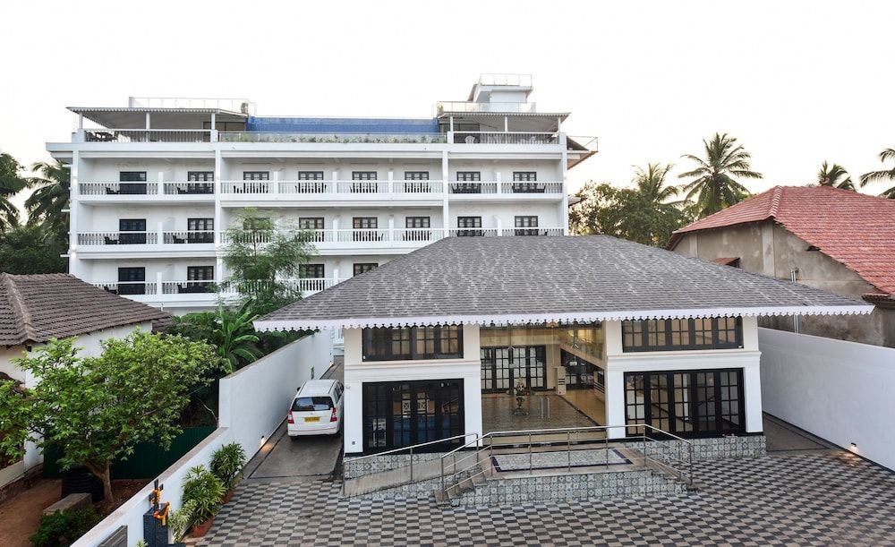 Silver Sands Serenity Resort, Candolim 1
