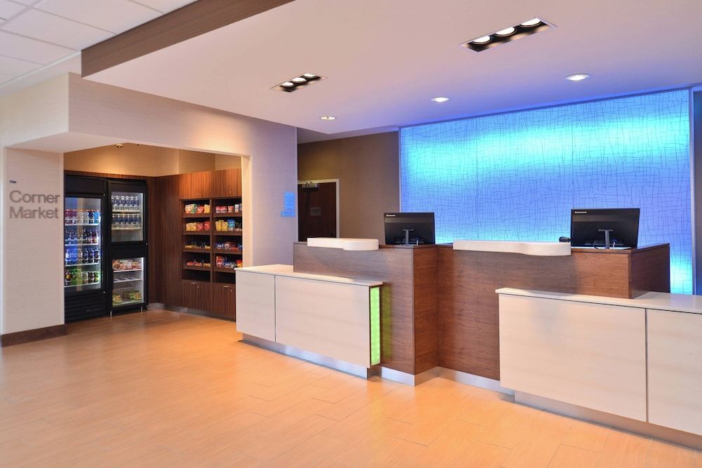 Fairfield Inn & Suites Farmington 2