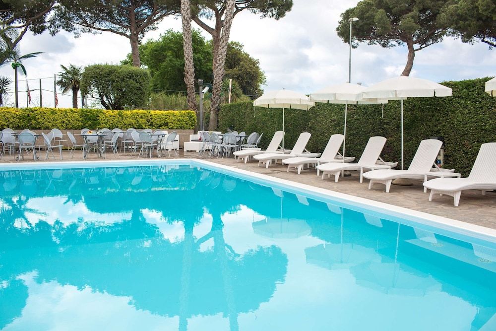 Hotel Agora Sure Hotel Collection by Best Western 1