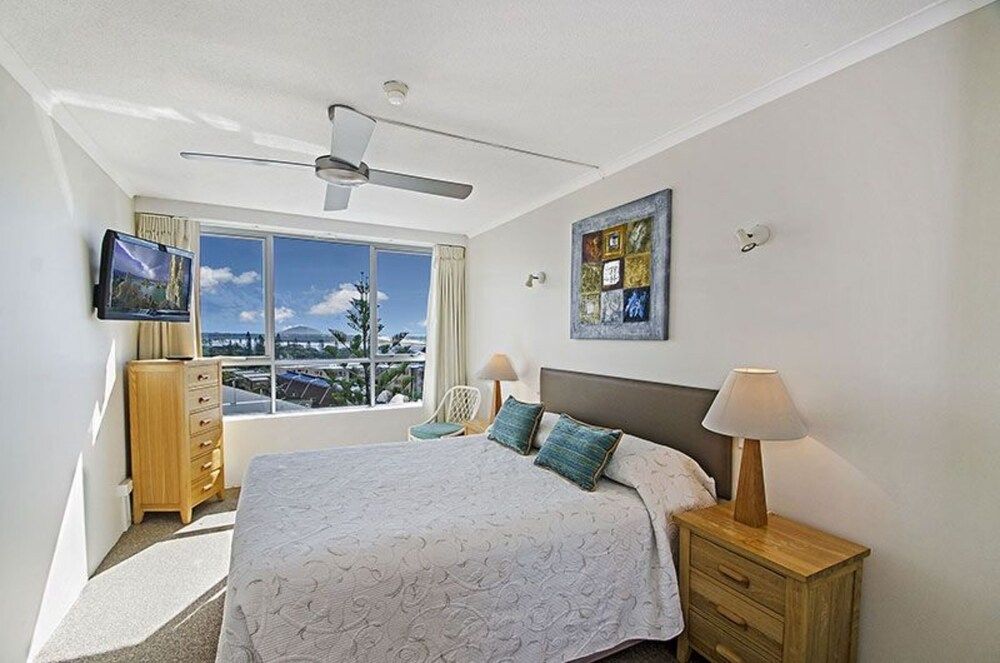 Chateau Royale Beach Resort Maroochydore Sunshine Coast 2