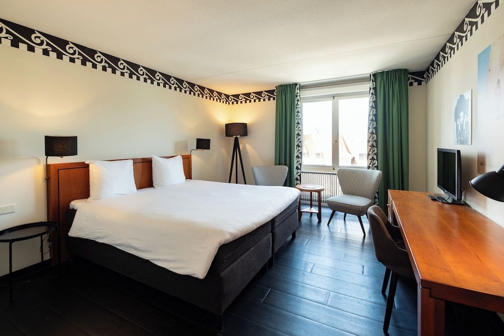 Hotel Theater Figi 1