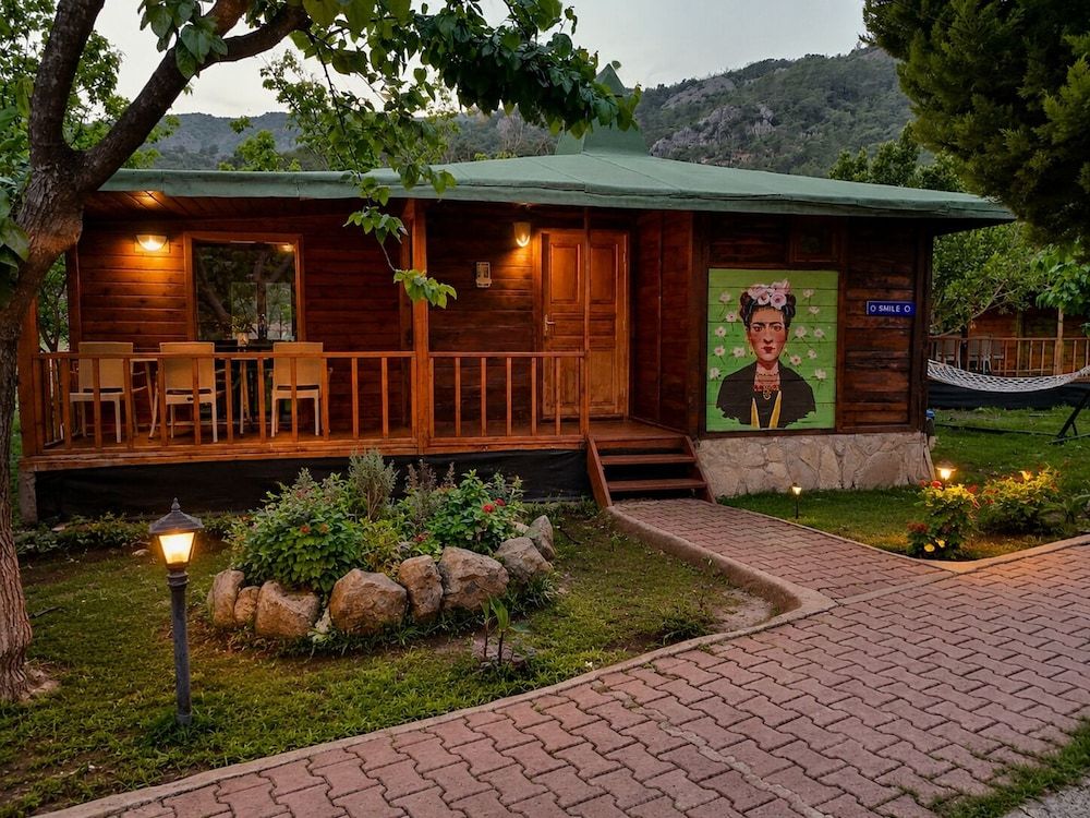 Çıralı Likya Yanartaş Bungalow 1