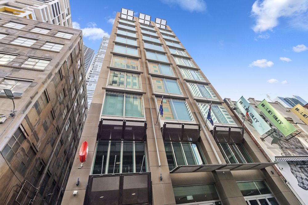 YEHS Hotel Melbourne CBD 1