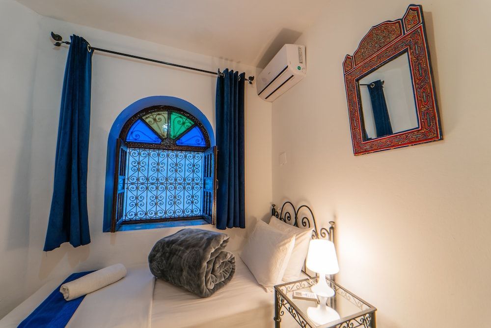 hôtel dar nokhba 2