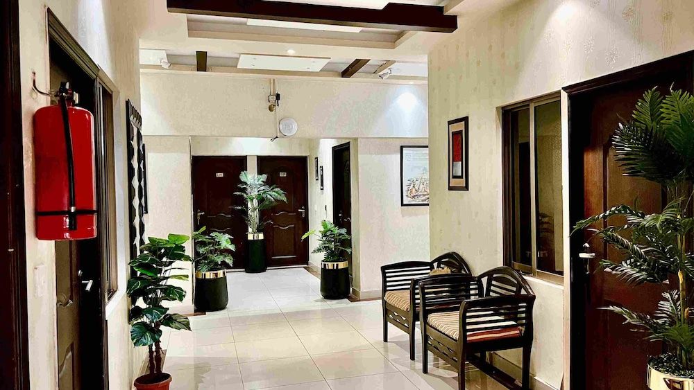 Royal Inn Hotel 2