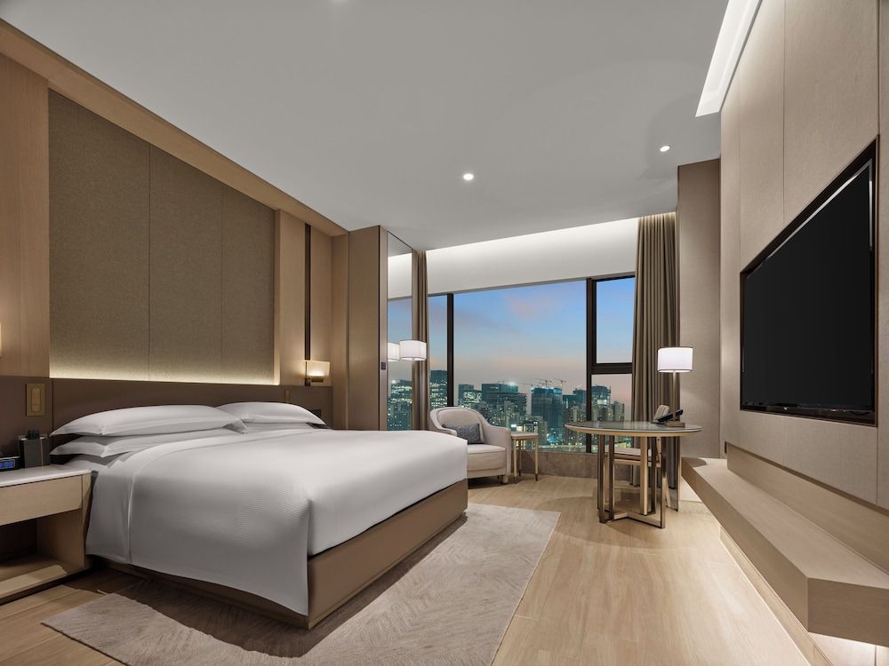 DoubleTree By Hilton Shenzhen Nanshan Hotel & Residences 1
