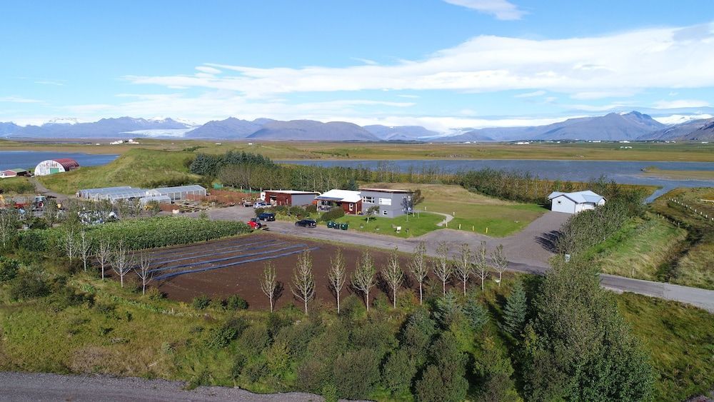 Dilksnes Guesthouse 1