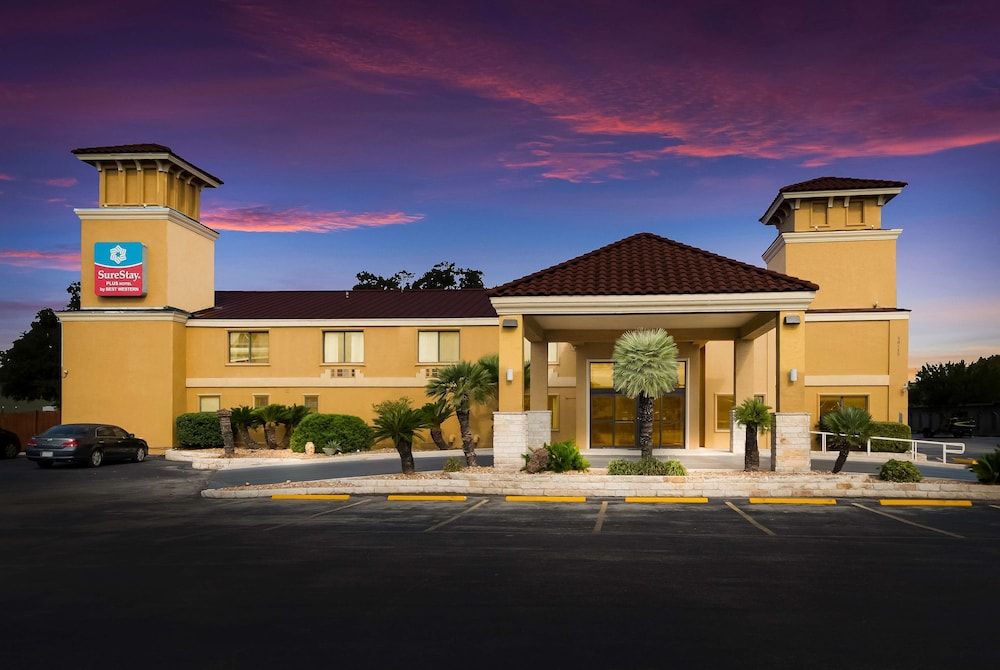 SureStay Plus Hotel by Best Western San Antonio North 1