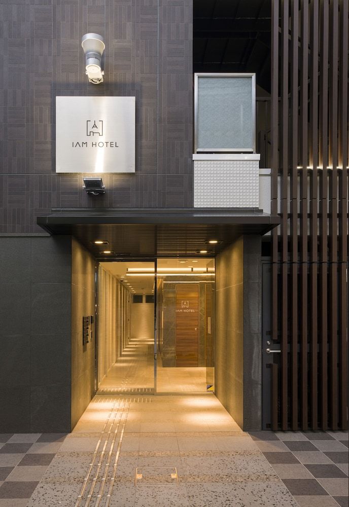 IAM HOTEL 1