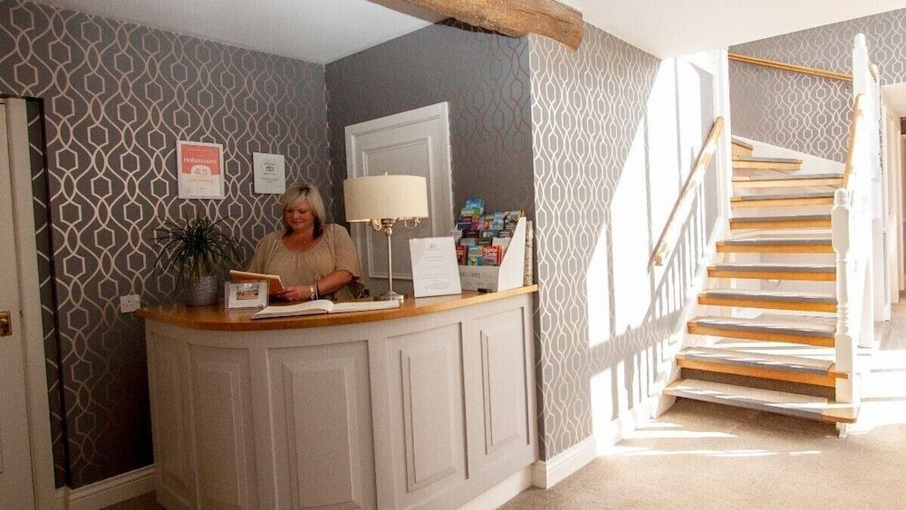 Leeming Wells Guest House 2