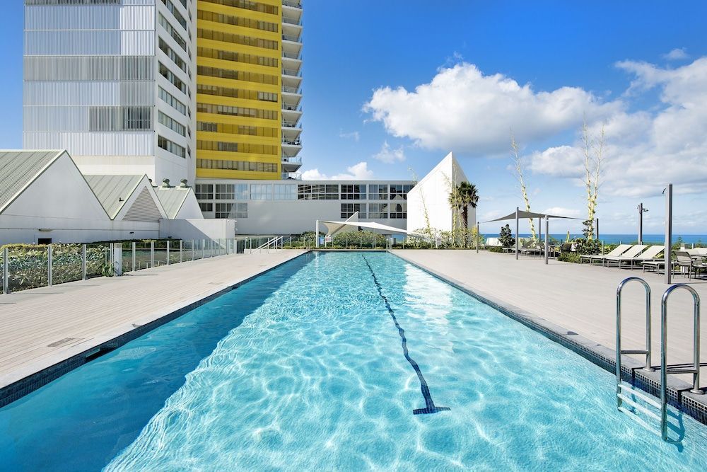 ULTIQA Air On Broadbeach 1