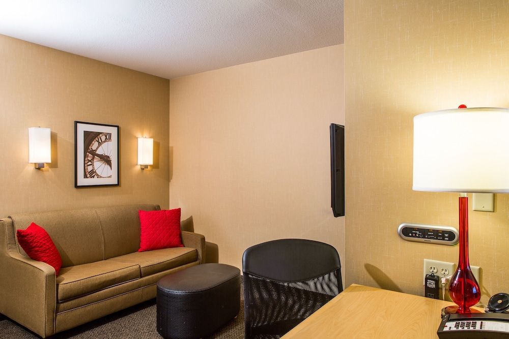 SpringHill Suites by Marriott Appleton 2