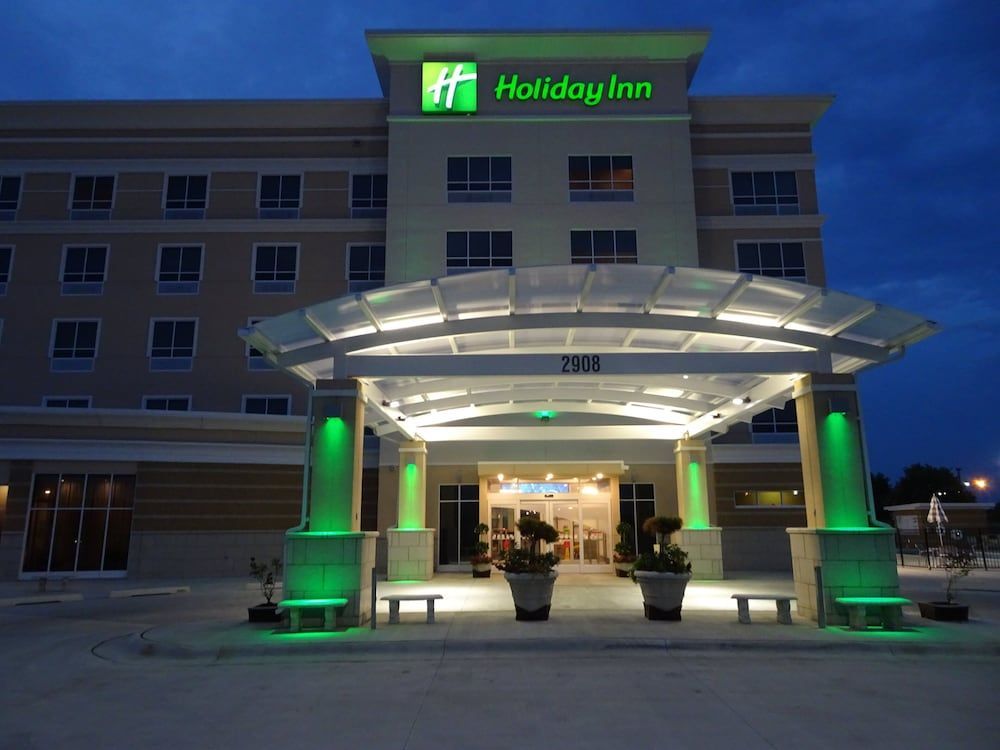 Holiday Inn JONESBORO by IHG 1