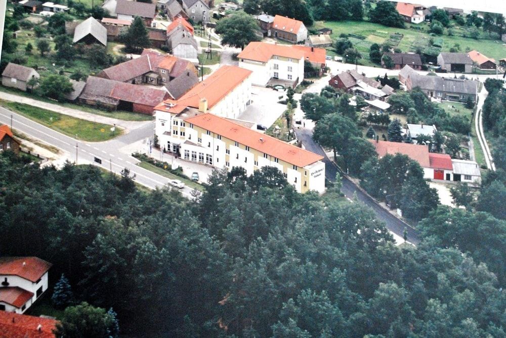 Heidehotel Lubast 1