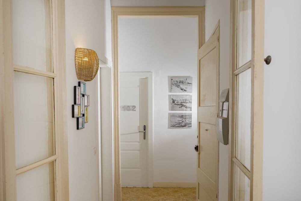 Antonios Hostal 2