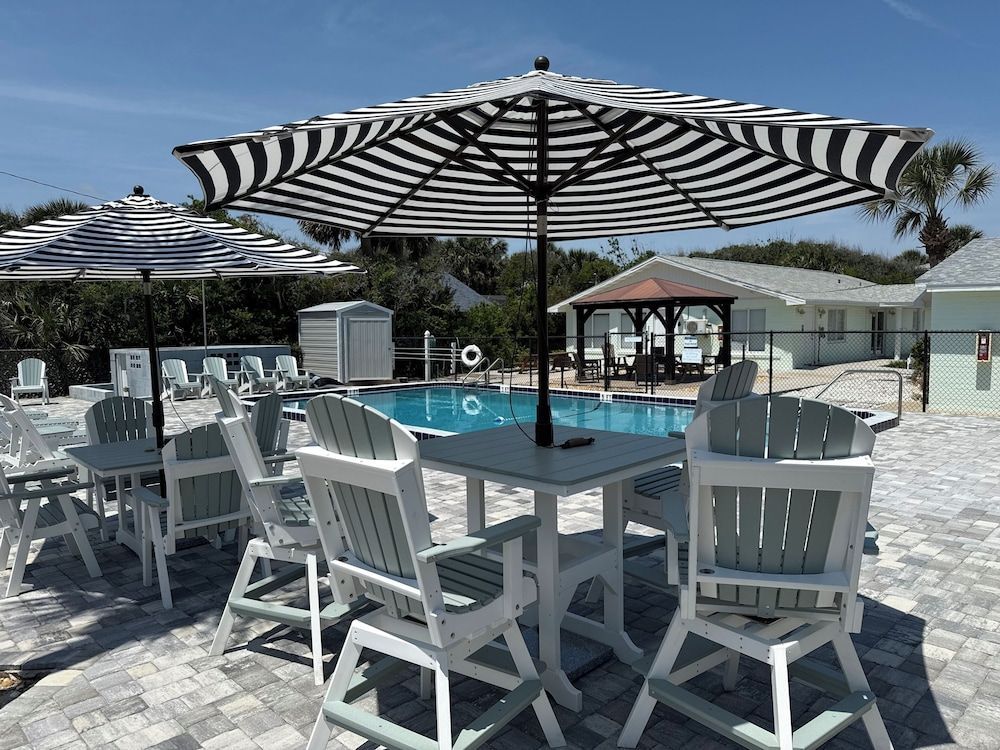 Ocean Eleven Suites 1