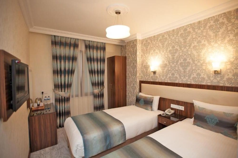 HOTEL BULVAR 2