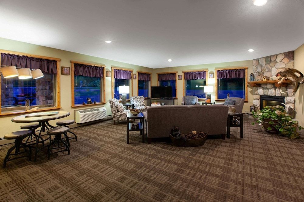 AmericInn by Wyndham Silver City 2