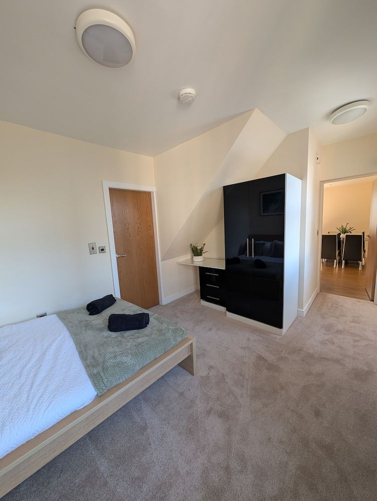 Upperhead Row Apartment 2