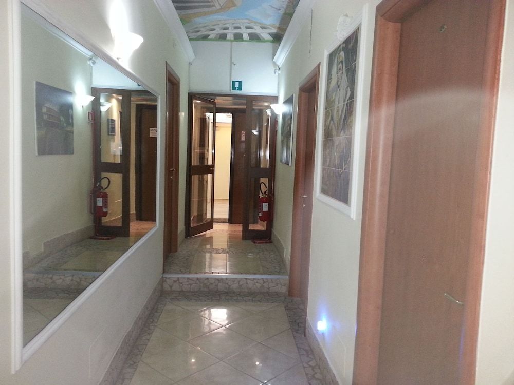 Guesthouse Alex II 2