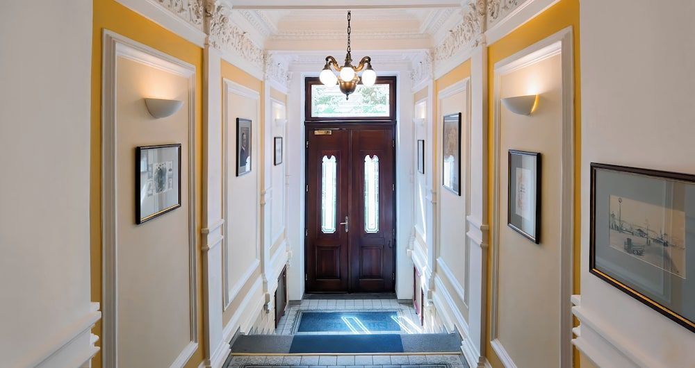 Sibelius Apartments Prague - Art Nouveau Residence 1902 1