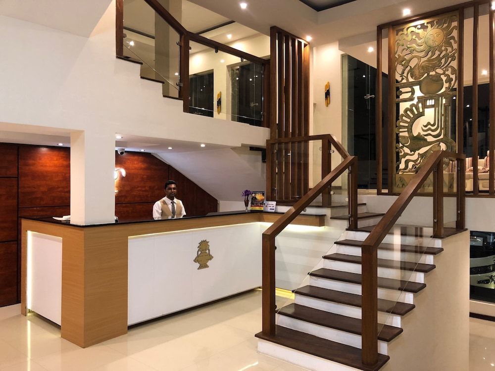 Rivendell Hotel 2