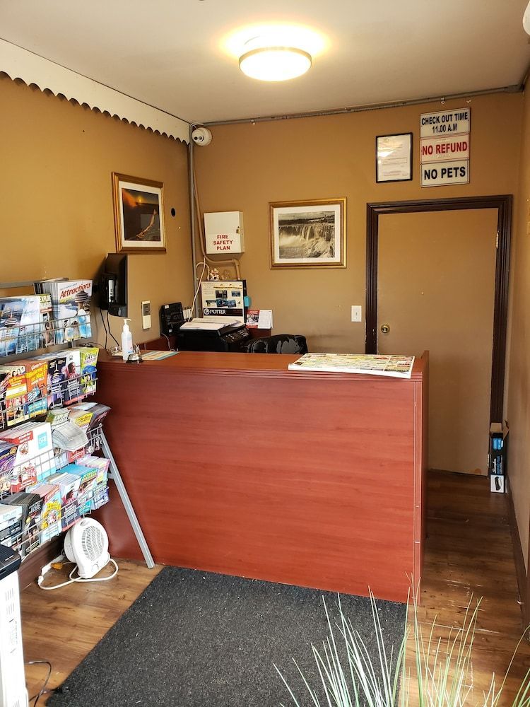 Falcon Inn 2