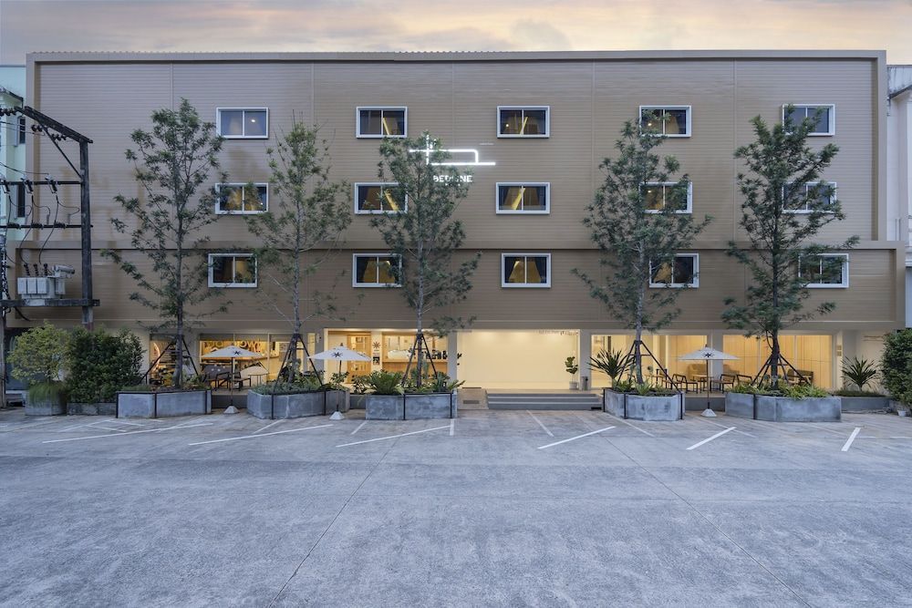 Bedline Hotel - SHA Certified 1
