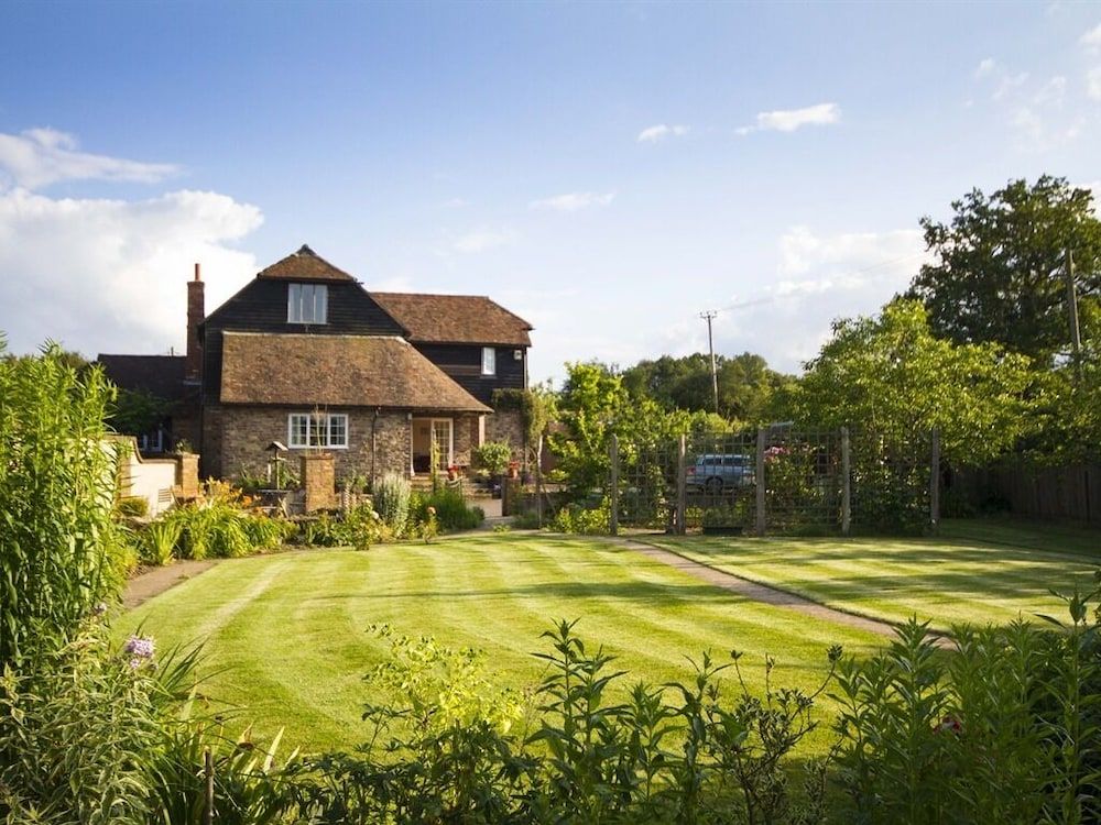 Magpies Lodge 1