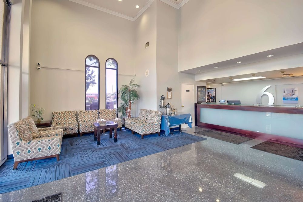 Studio 6 Suites Lawndale, CA South Bay 1